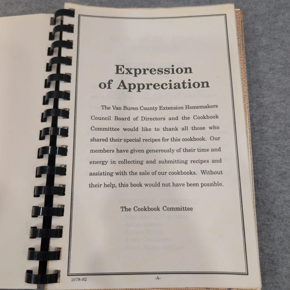 Our Best Home Cooking Van‎ Buren County, Arkansas Extension Homemakers Cookbook